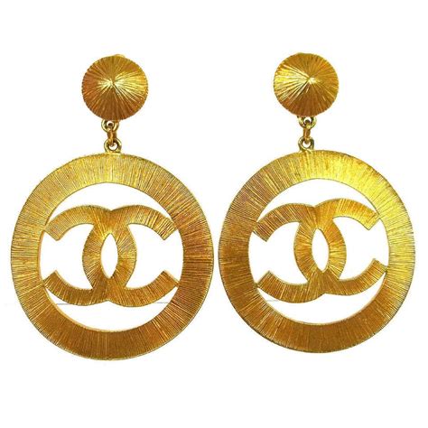 vintage chanel hoop earrings